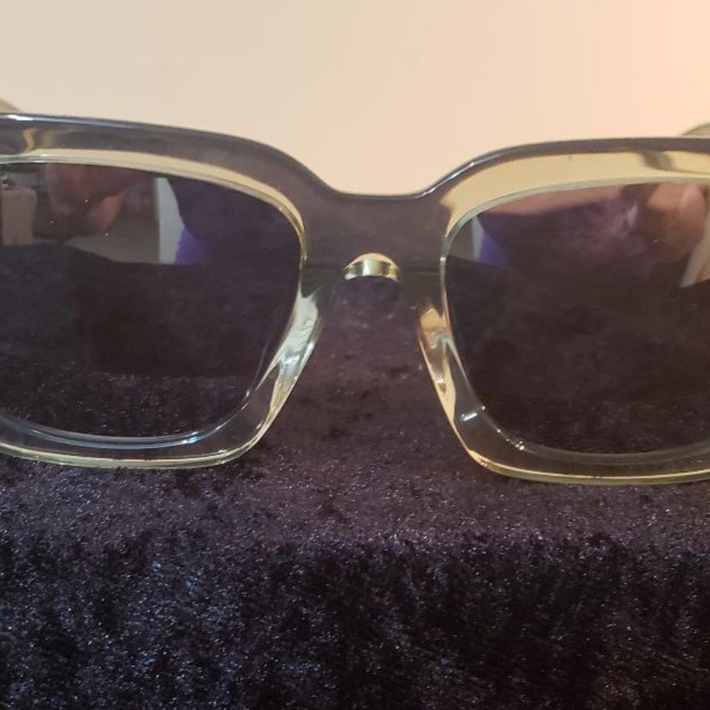 Diff Brand Polarized Austen Sunglasses